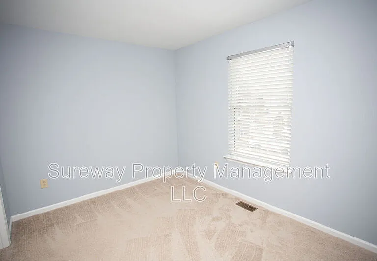 51 Meadow Ct — Photo 43