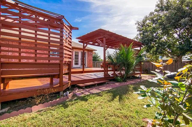 1020 Skylark Hill Ln — Photo 38