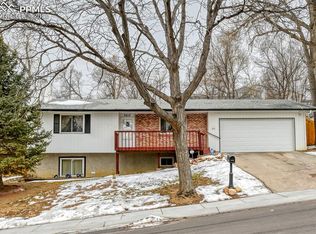 3017 Pinnacle Dr, Colorado Springs, CO 80910