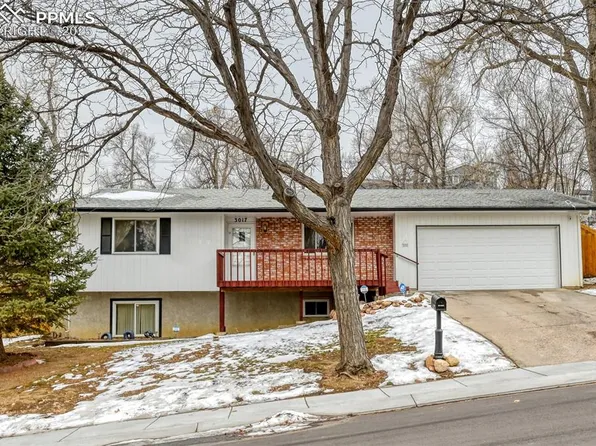 3017 Pinnacle Dr, Colorado Springs, CO 80910