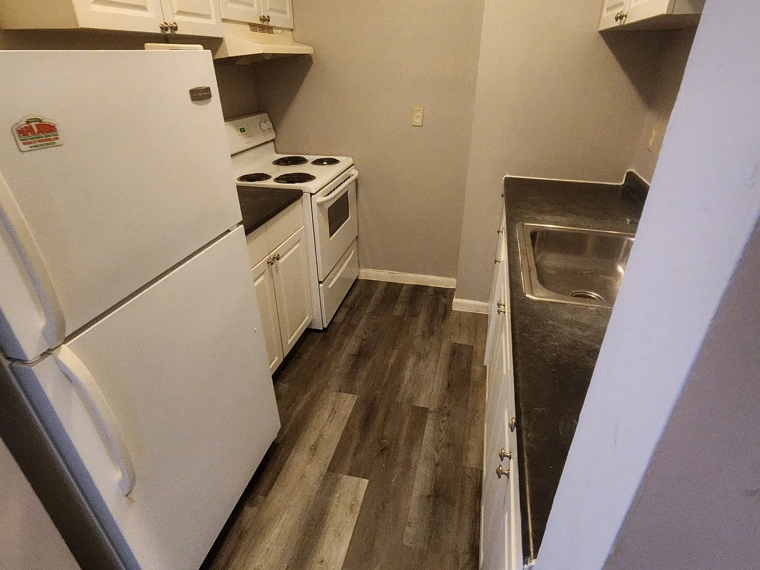 3 bed, 1.5 bath, $1,650 — Photo 1