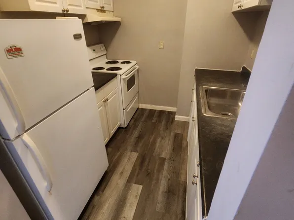 340 Putnam St APT 3C, Bridgeport, CT 06608