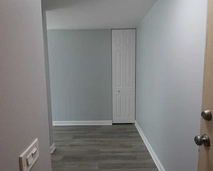 3018 Roberts Dr #8 — Photo 2