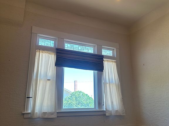 2nd image of 900 Upson Dr #A