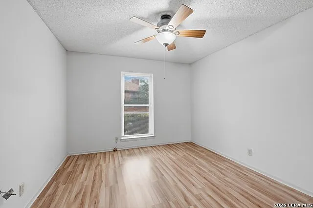 6118 Windy Knl — Photo 12