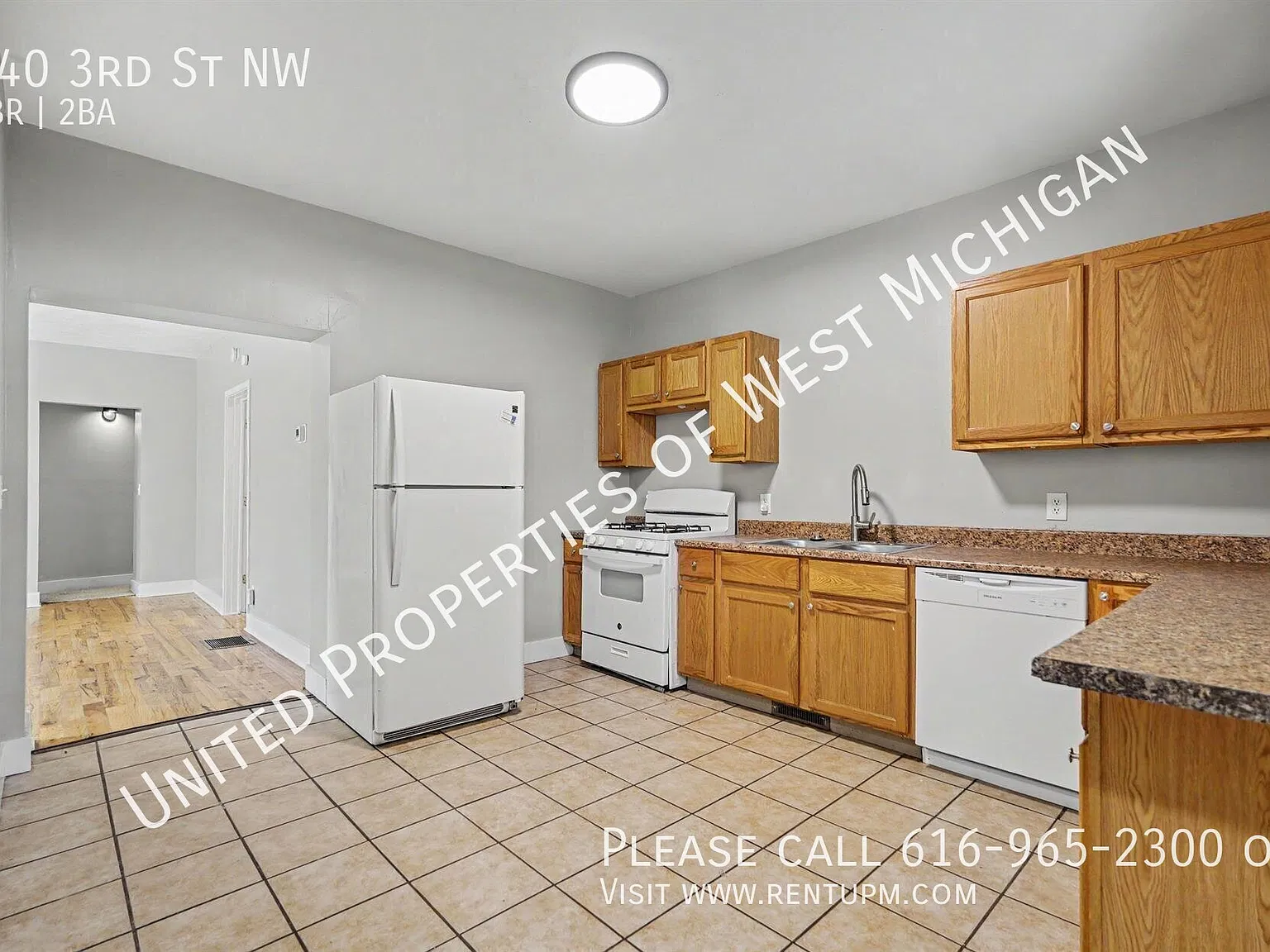 Available Now | Spacious 5 Bedroom, 2 Bathroom Single Family Home in the West Grand Neighborhood ... — Photo 3