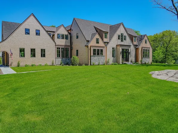 95 Martins Ln, Hingham, MA 02043