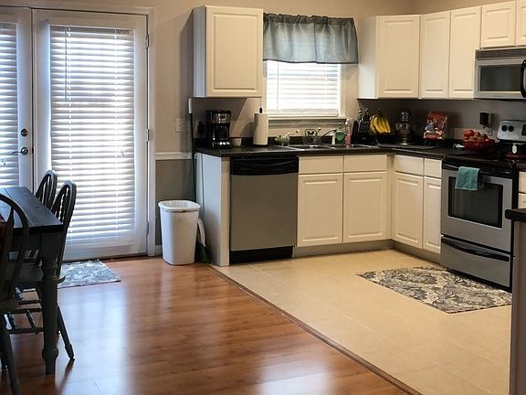 kitchen/dining