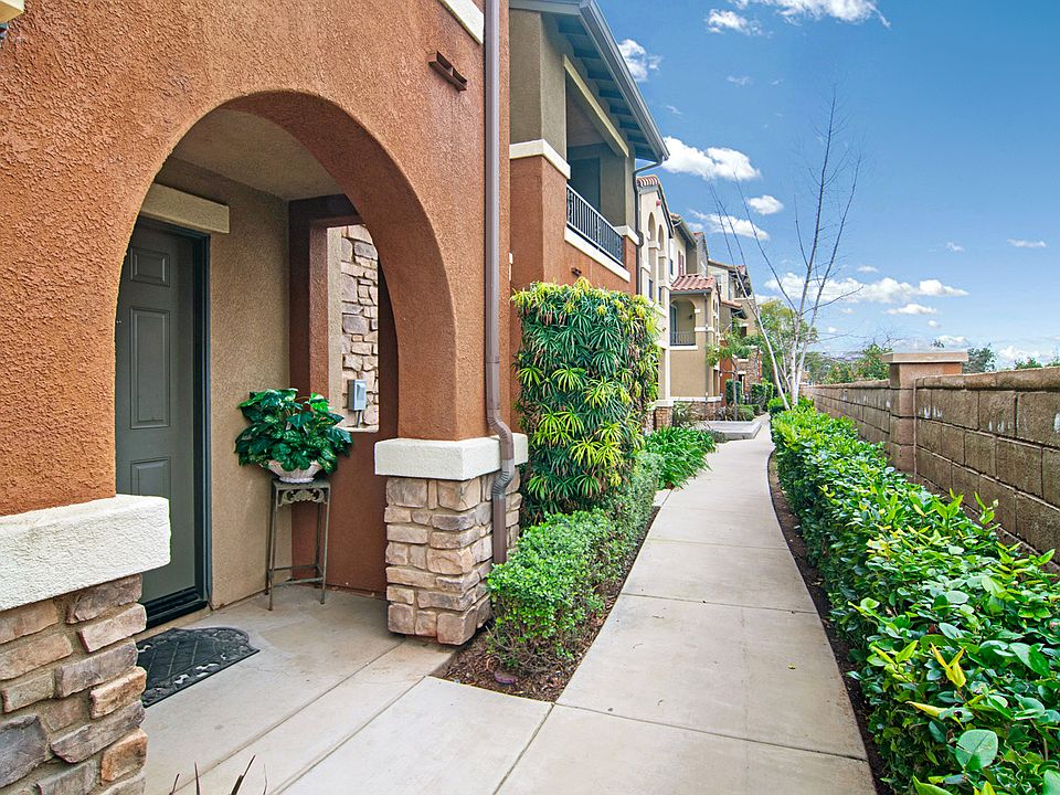 1st image of 10210 Brightwood Ln Unit 4