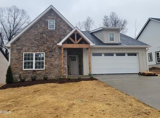 251 Winston Pl, Johnson City, TN 37615