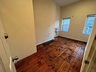 Rented by Best Apartments North Inc