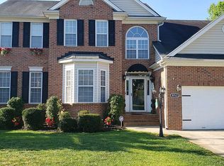 4152 Turnberry Park Ct, Pfafftown, NC 27040