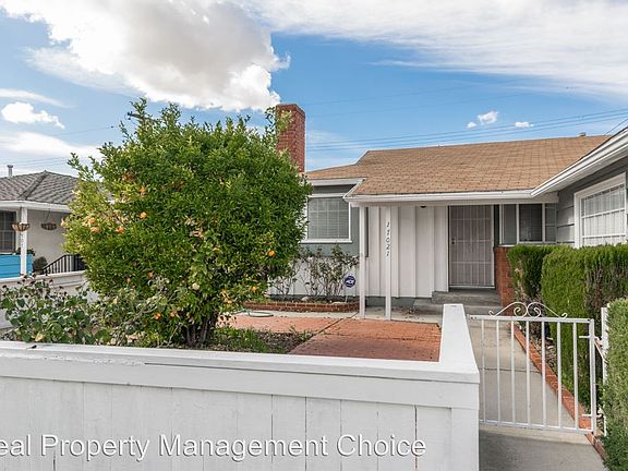 4th image of 17021 S Orchard Ave