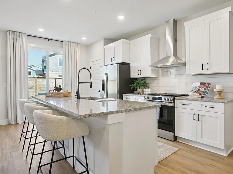 BB Living Sweetwater Crossing — Photo 21