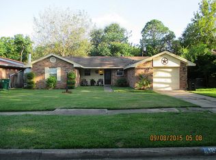 1050 Eastlake St, Houston, TX 77034