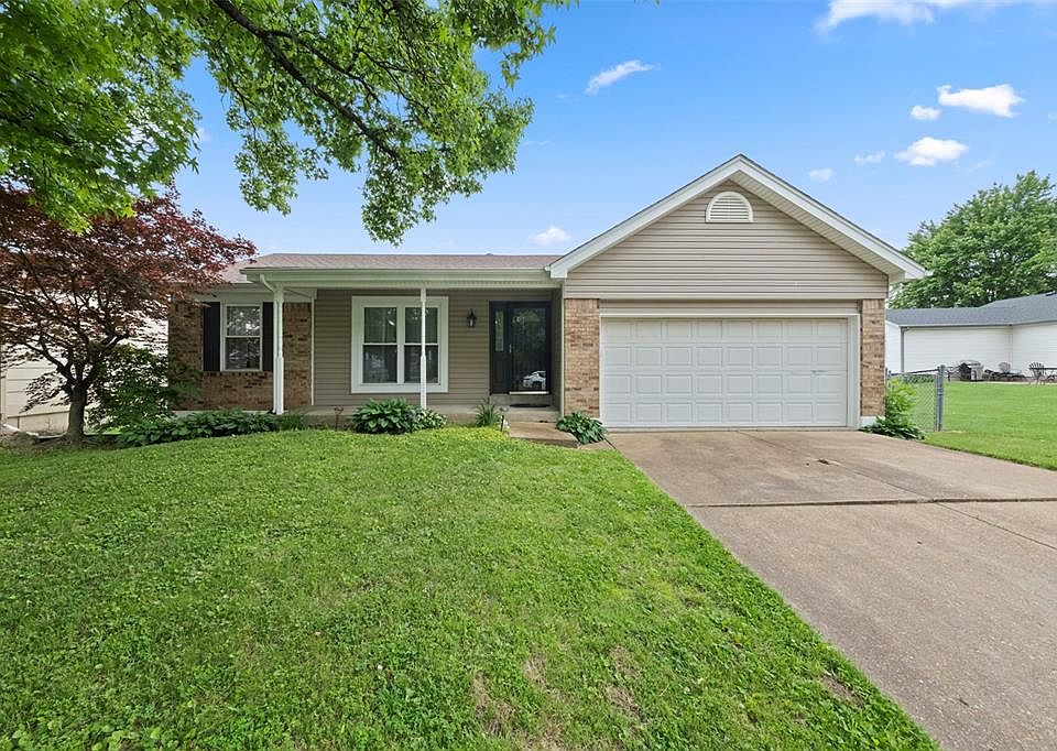 1st image of 2068 Monks Hollow Dr