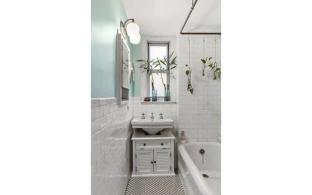 Rented by Douglas Elliman | media 13