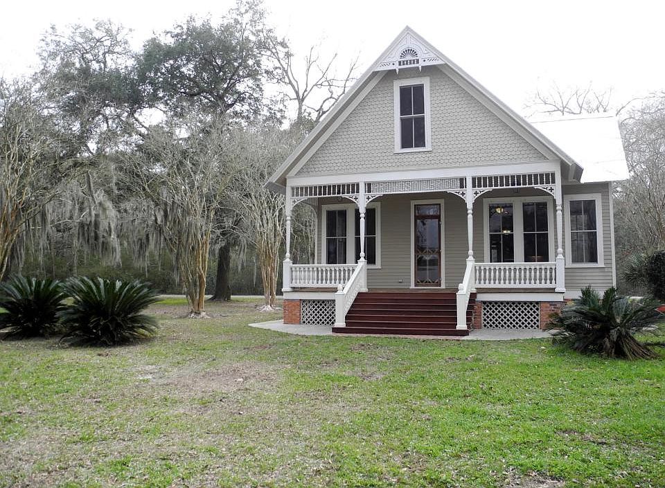 1st image of 6308 Pelican Cove Ln
