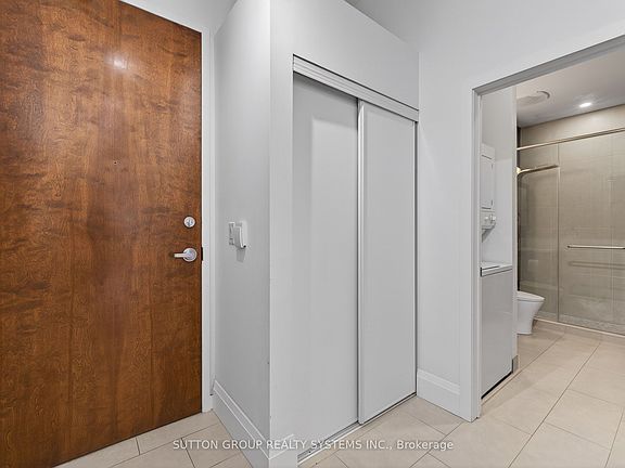 3rd image of 2 Fieldway Rd #211