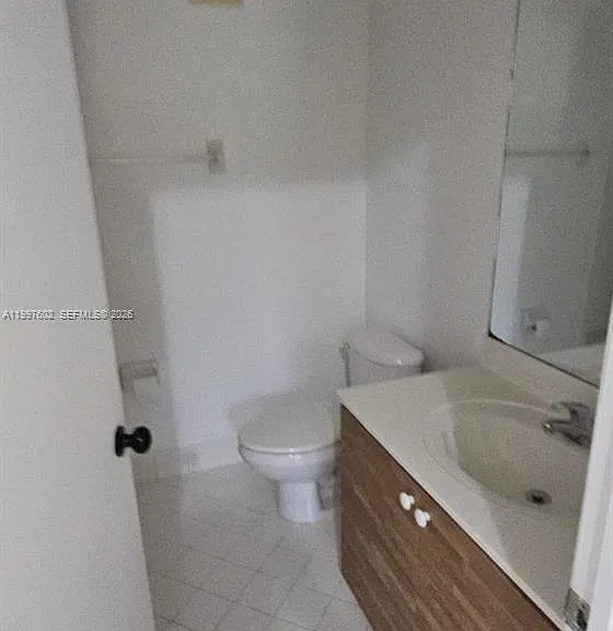935 NE 33rd Ter #204 — Photo 25