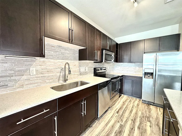 3788 Richmond Ave #1143 — Photo 3