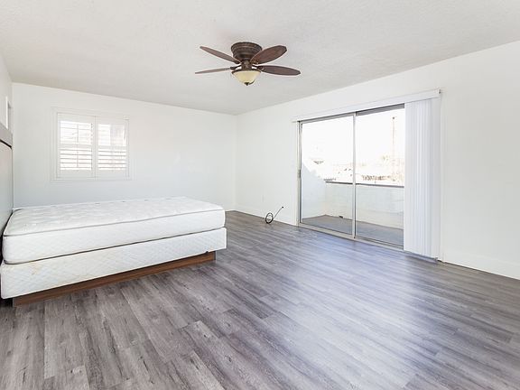 3rd image of 2094A Country Club Dr #A
