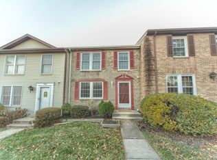 7886 Tyson Oaks Cir, Vienna, VA 22182