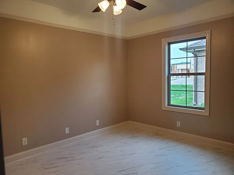 112 Moonflower Dr #1 — Photo 5