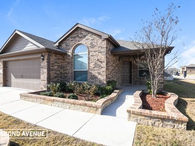 1100 Autumnwood Dr, Azle, TX, 76020
