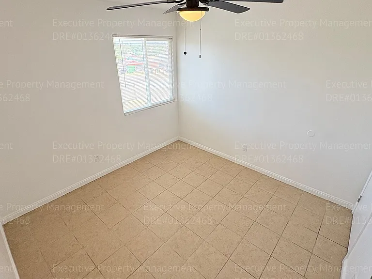1303 Bernard St. — Photo 23