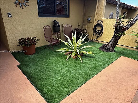 3rd image of 8720 SW 148th Pl