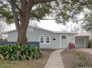 102 Antrim, San Antonio, TX 78218