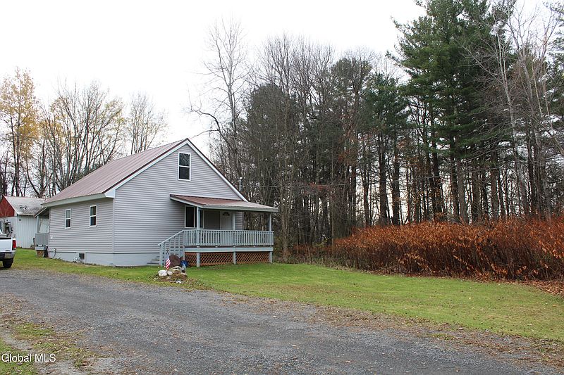 2nd image of 1024 Thompson Road