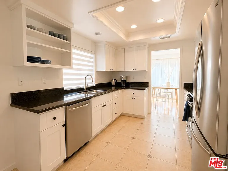 12245 Shady Hollow Ln — Photo 12