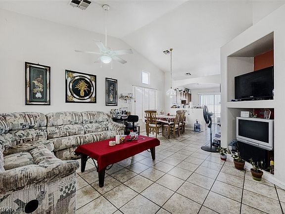 5th image of 1824 Cedar Flat Ln