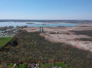 40588 N Marcus St, Antioch, IL 60002