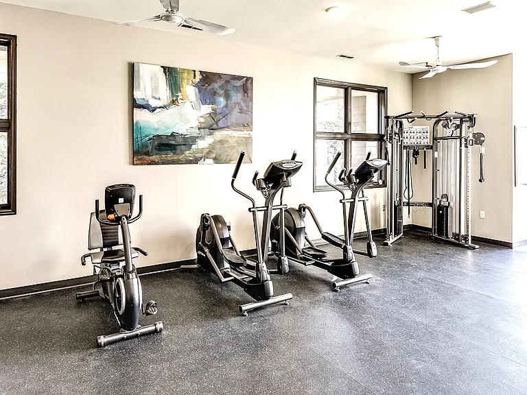 Deerfield Apartments & Chateaus — Photo 71