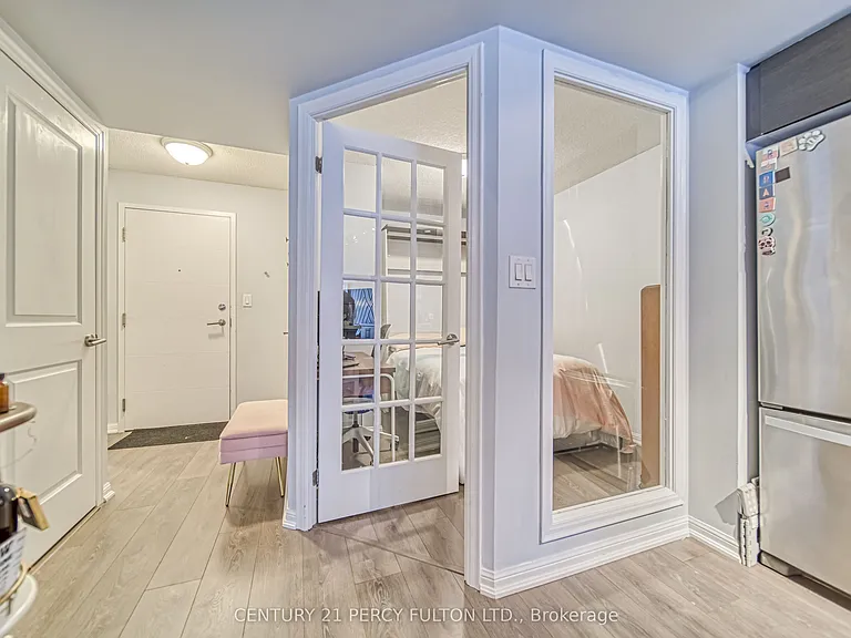 400 Adelaide St E #510 — Photo 15