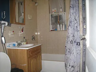 Rented by Alexiou Realty