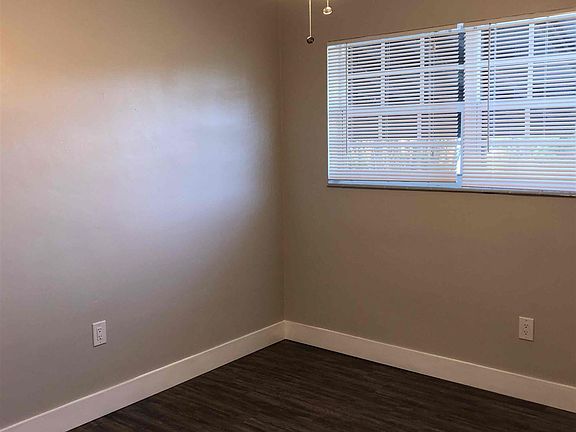 1_-_Full_Marketing_Photos-19