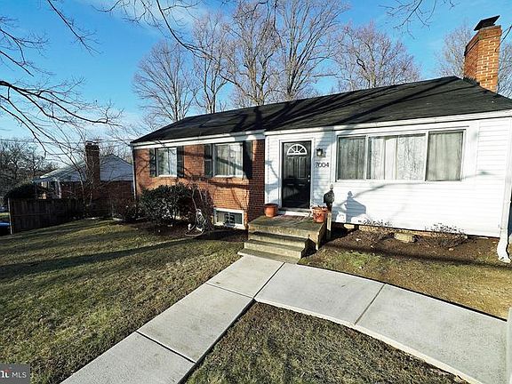 2nd image of 7004 Murray Ln