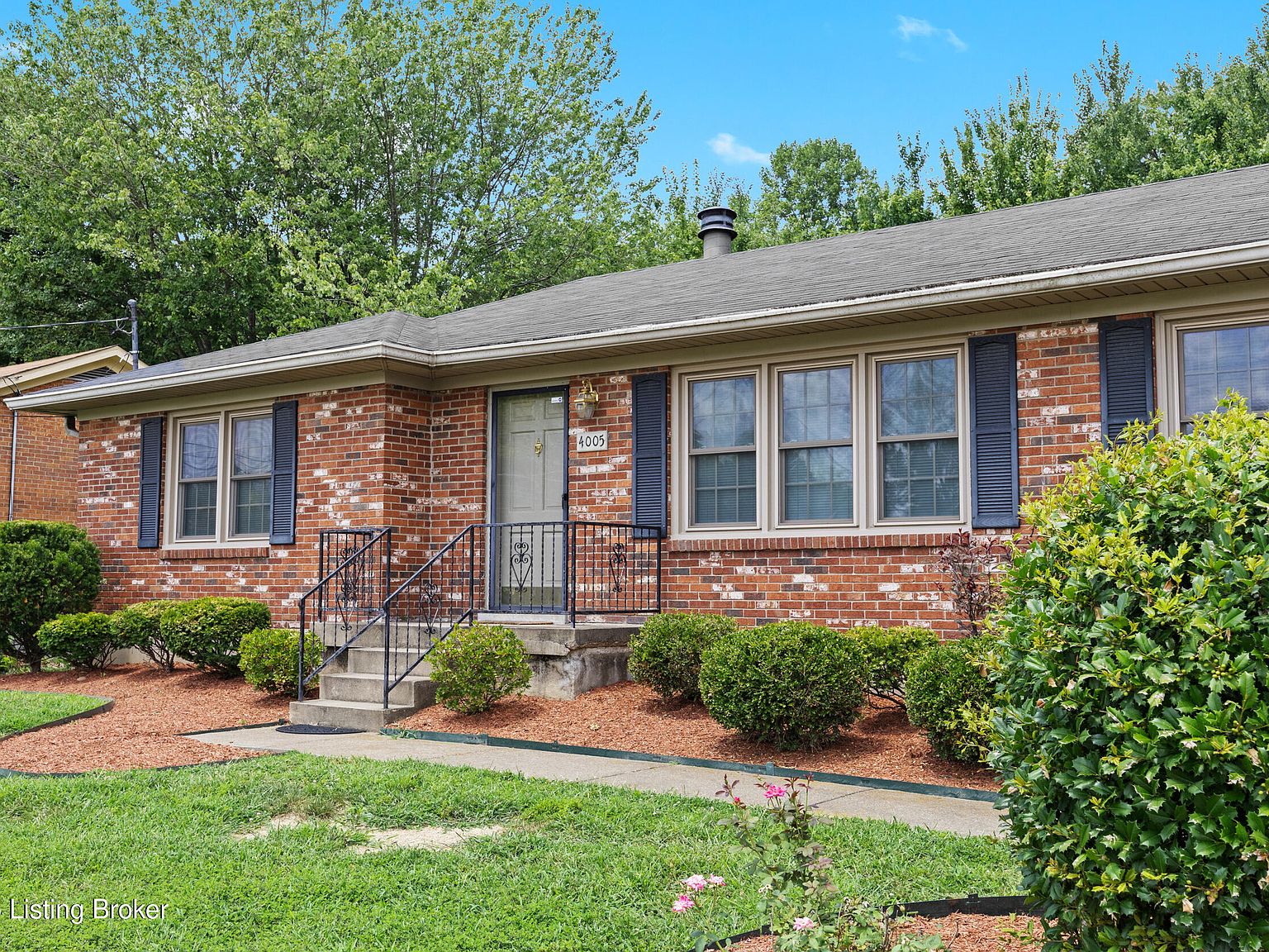 4005 Pinecroft Dr, Louisville, KY 40219 | Zillow