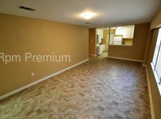 3712 Groom Rd, Baker, LA 70714