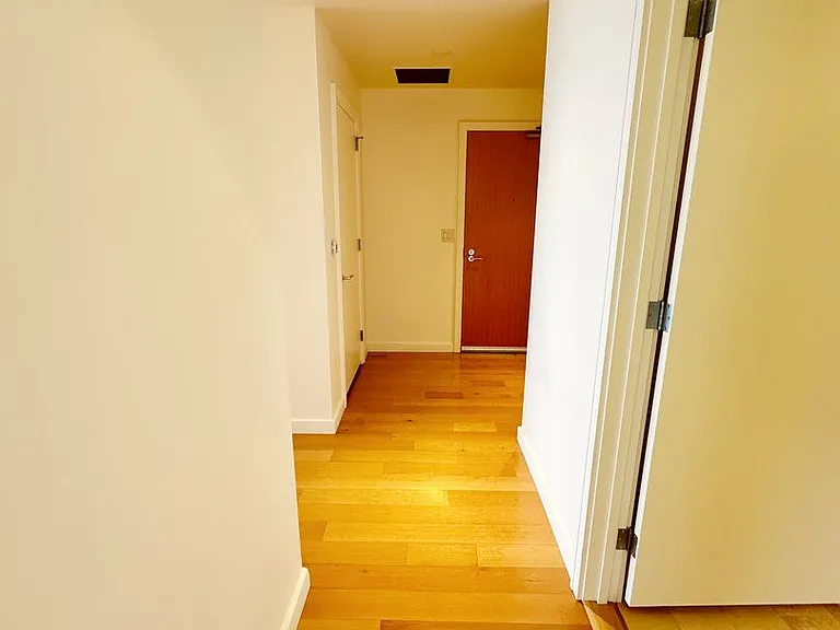 3570 S River Pkwy #1709 — Photo 3