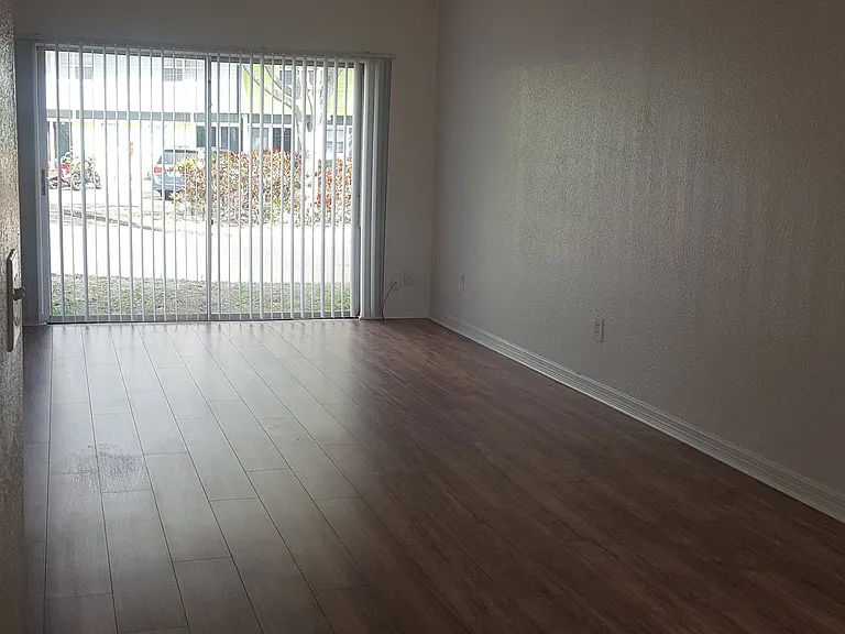 Oak Ridge Apartments — Photo 50