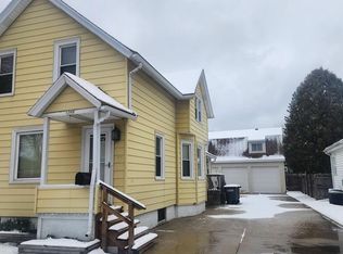 1544 Alexander Ct, Sheboygan, WI 53081