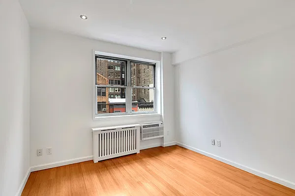 Sold by Compass | media 7