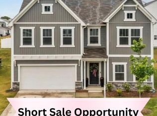 185 Horseshoe Pl, Angier, NC 27501