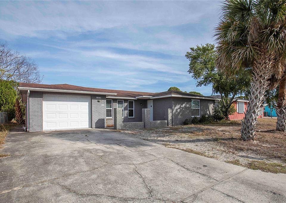 1st image of 11214 Linden Ln