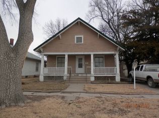 120 N Elm St, Osborne, KS 67473